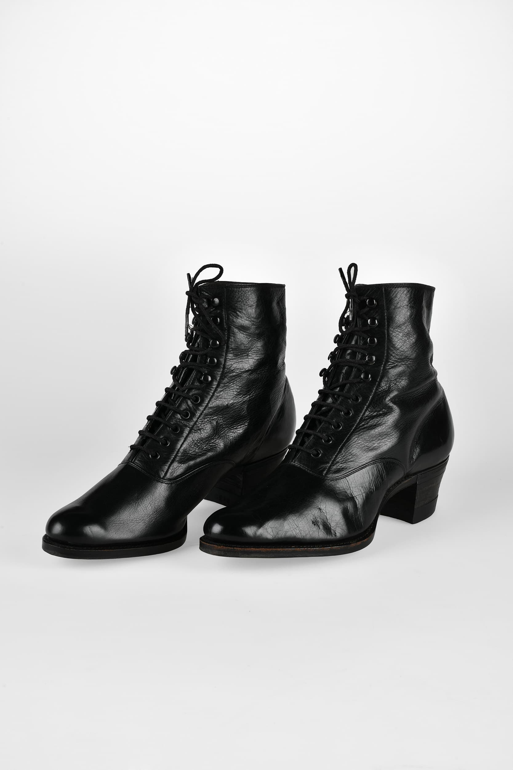 Bottines faisant partie d’un uniforme d’infirmière